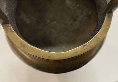 A Chinese silver inlaid bronze censer, Shi Shou mark, 19th C.